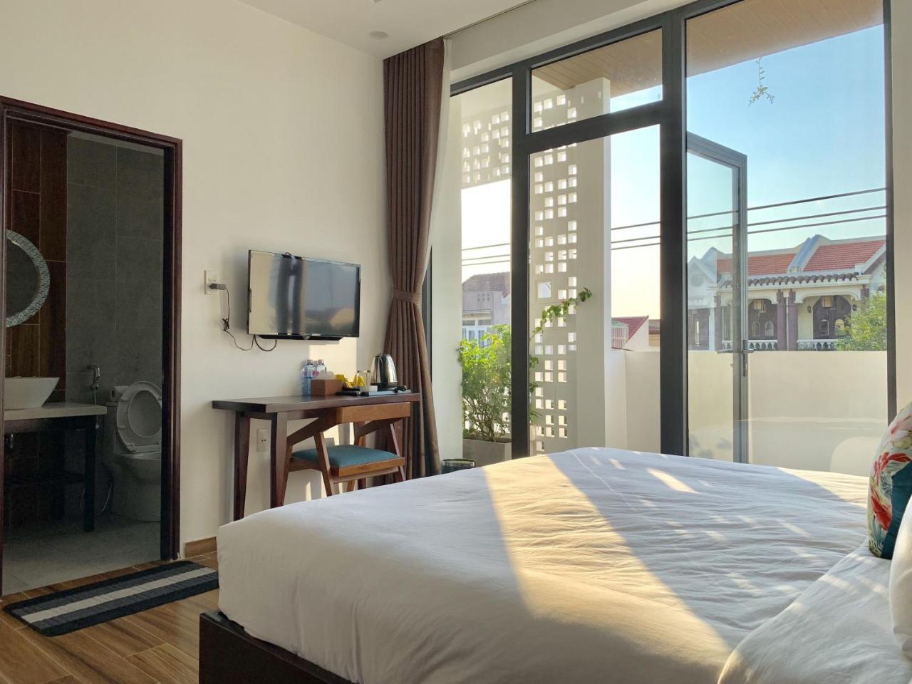 La An Homestay ホイアン エクステリア 写真